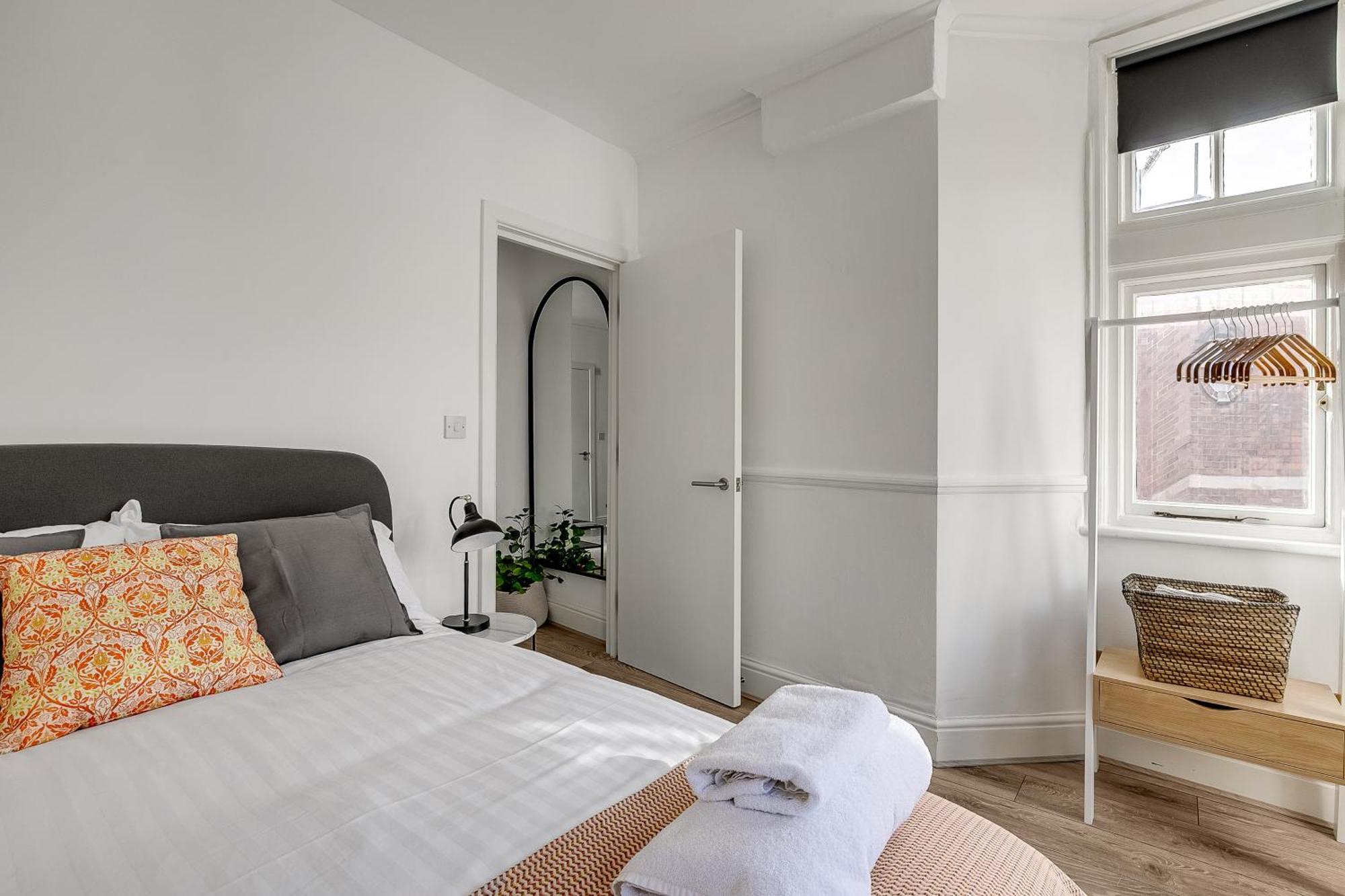 Lovely Kensington Apartments Londra Esterno foto